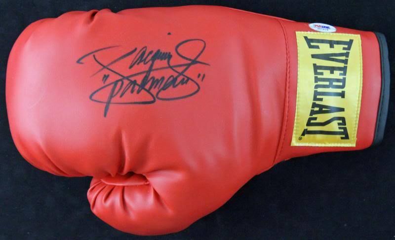 Manny Pacquiao signed Everlast glove